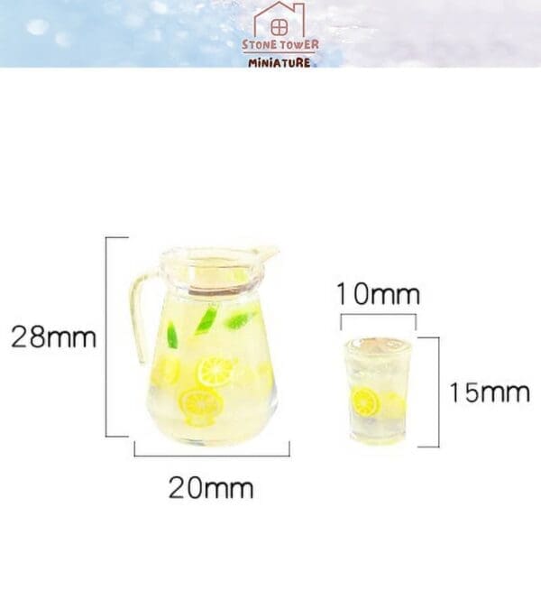 Miniature lemonade pitcher and glass with lemon slices, 28mm x 20mm pitcher, 15mm x 10mm glass.